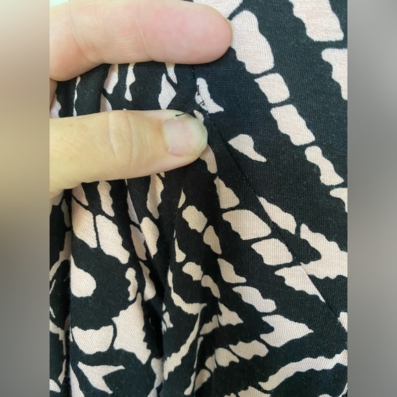 BCBG Black and Tan dress size Small Midi Mini - Picture 7 of 10